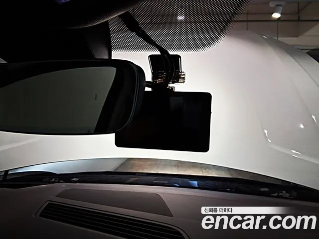 Volkswagen Touareg 2024 thumb 5