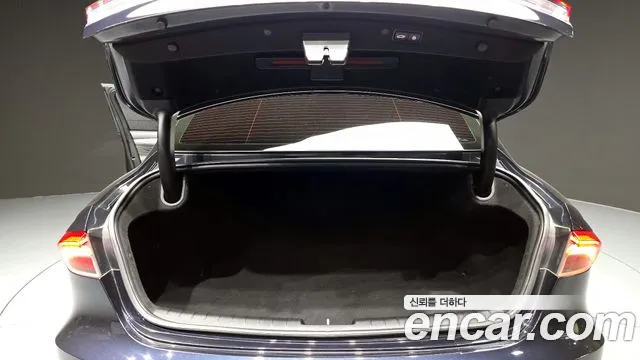 Hyundai Grandeur 2019 thumb 3