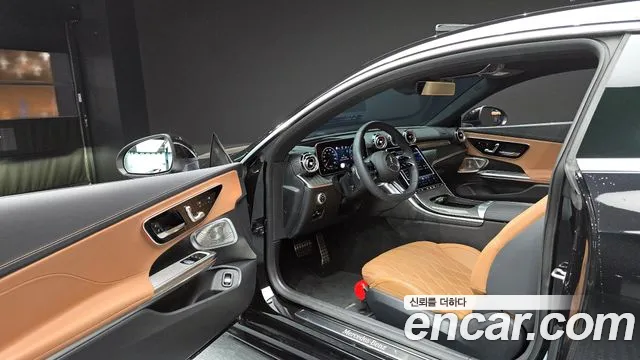 Mercedes-Benz CLE-Class 2025 thumb 3