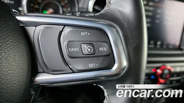 Jeep Wrangler 2022 thumb 11