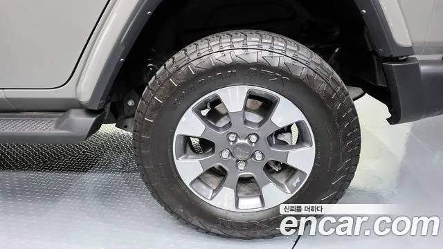 Jeep Wrangler 2022 thumb 12