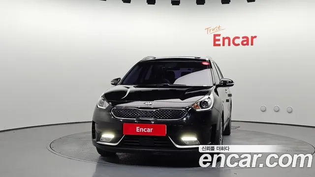 Kia Niro 2017 thumb 4