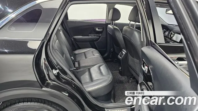 Kia Niro 2017 thumb 9