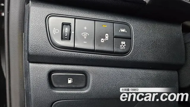 Kia Niro 2017 thumb 2