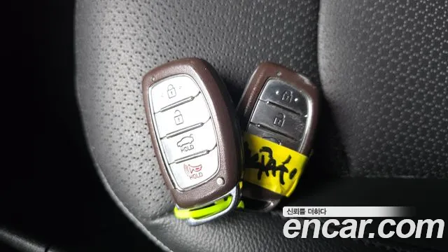 Hyundai AD 2017 thumb 7