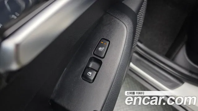 Kia Seltos 2019 thumb 2