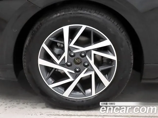 Hyundai Grandeur Hybrid 2025 thumb 11