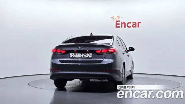 Hyundai AD 2017 thumb 9