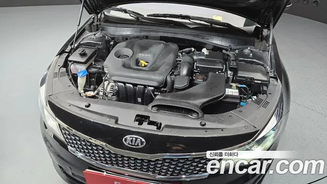 Kia K5 2017 thumb 11