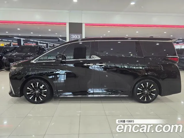 Toyota Alphard 2023 thumb 12