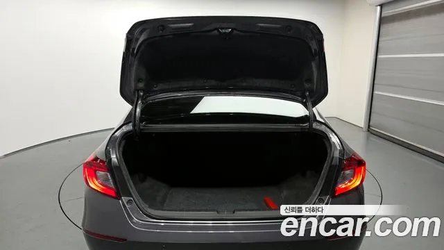 Honda Accord 2019 thumb 9