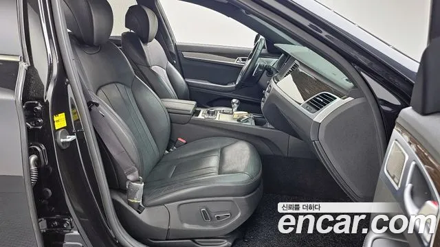 Genesis G80 2018 thumb 10