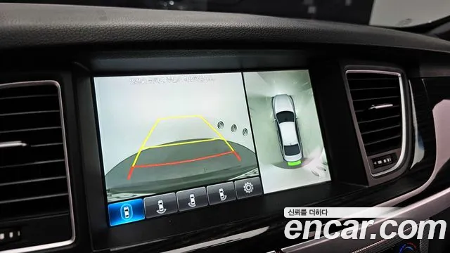 Genesis G80 2018 thumb 5
