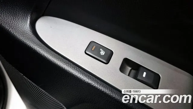 Kia Sportage 2013 thumb 11