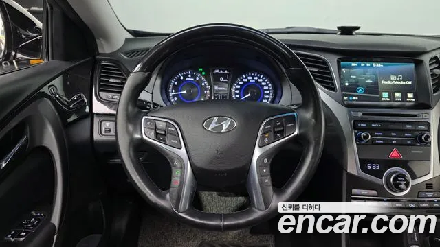 Hyundai Grandeur 2015 thumb 10