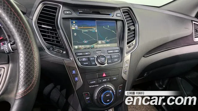 Hyundai Санта Фе 2014 thumb 7