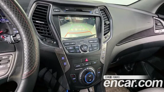 Hyundai Санта Фе 2014 thumb 8