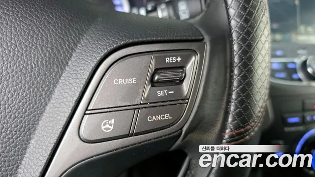 Hyundai Санта Фе 2014 thumb 2