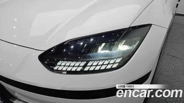 Hyundai Ioniq6 2023 thumb 8