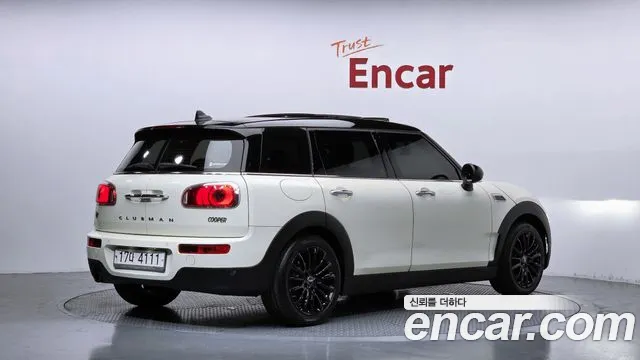Mini Cooper Clubman 2017 thumb 3