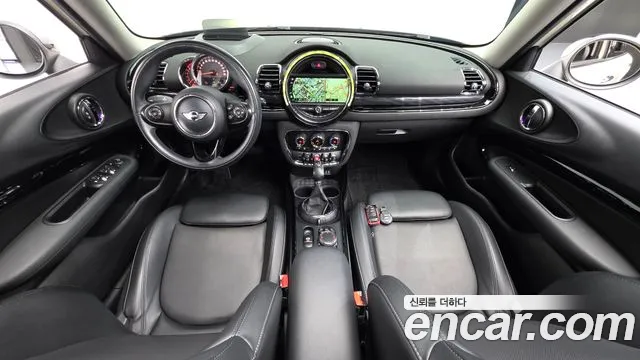 Mini Cooper Clubman 2017 thumb 7
