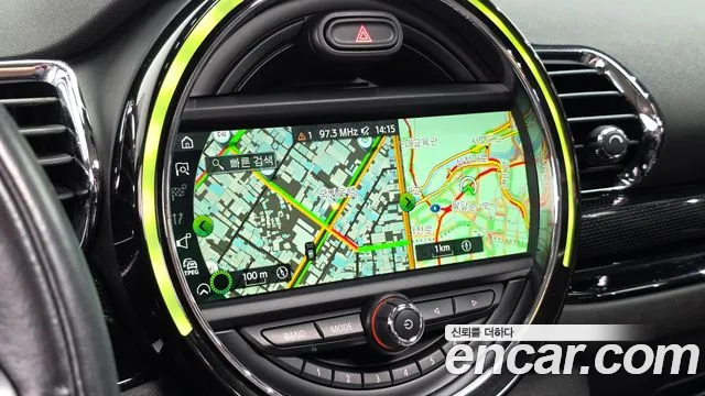 Mini Cooper Clubman 2017 thumb 4