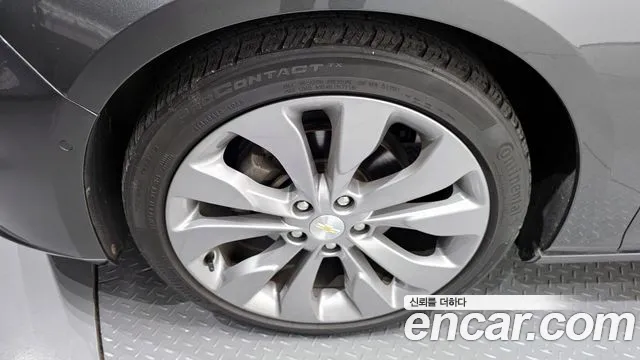 Chevrolet Malibu 2018 thumb 10