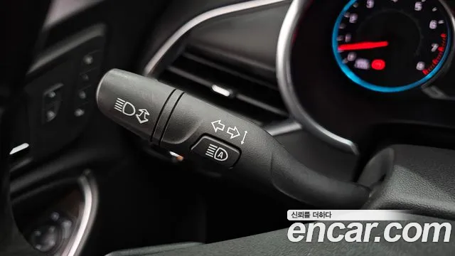 Chevrolet Malibu 2018 thumb 9
