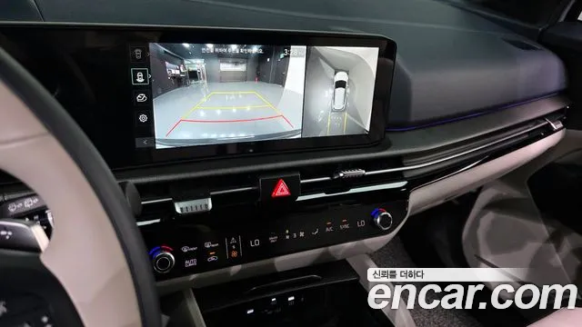 Kia Sportage 2025 thumb 4