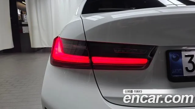 BMW 3 серии 2026 thumb 9