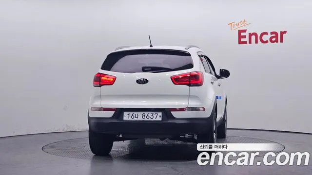 Kia Sportage 2013 thumb 7