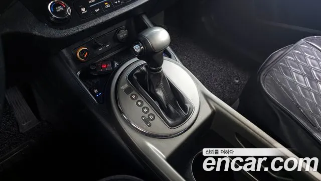 Kia Sportage 2013 thumb 11