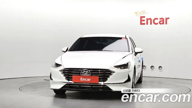 Hyundai Sonata 2022 thumb 2