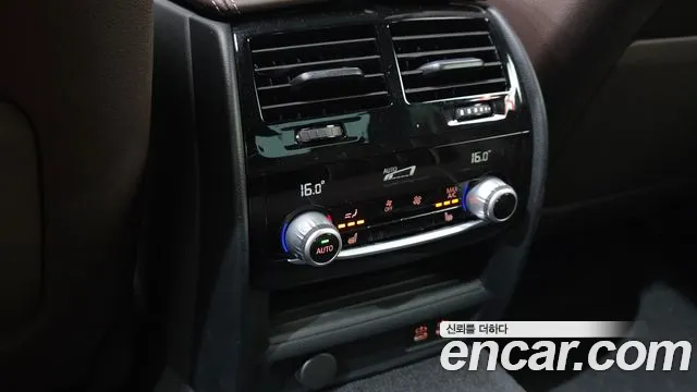 BMW 5 серии 2020 thumb 10