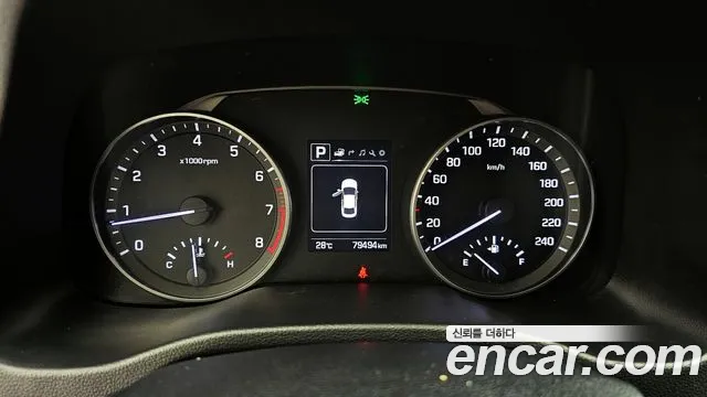 Hyundai Avante 2017 thumb 4
