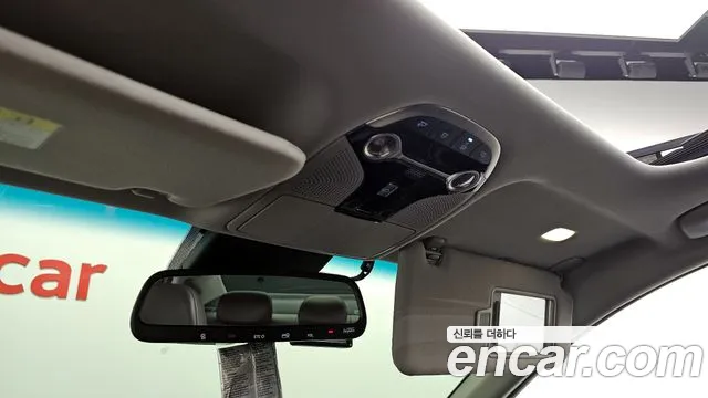 Hyundai Grandeur 2017 thumb 9
