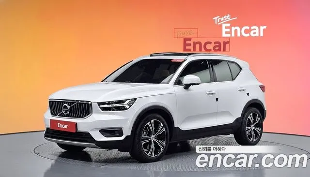 Volvo XC40 2021 thumb 8