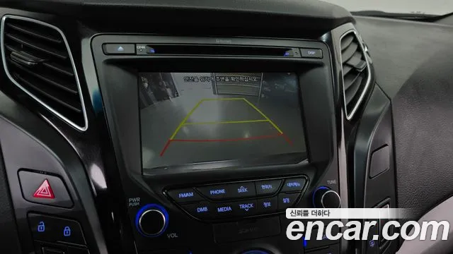 Hyundai i40 2015 thumb 12