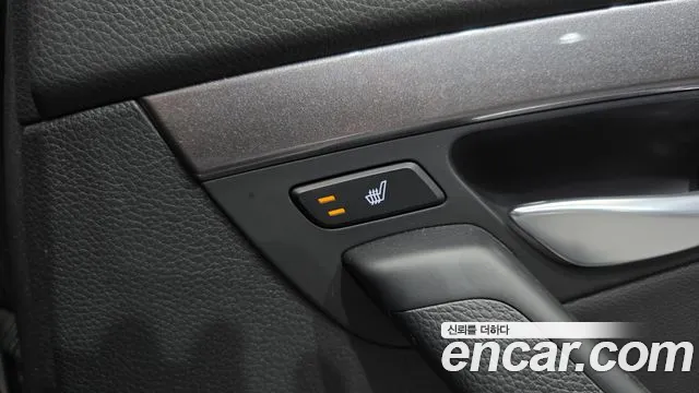 Hyundai i40 2015 thumb 6