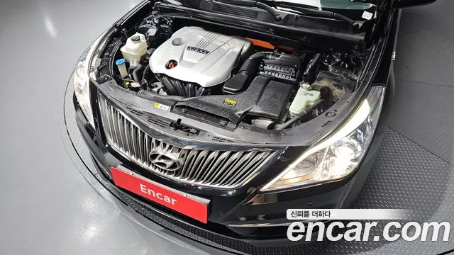 Hyundai Grandeur 2015 thumb 10
