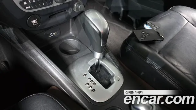 Renault SM3 2010 thumb 5