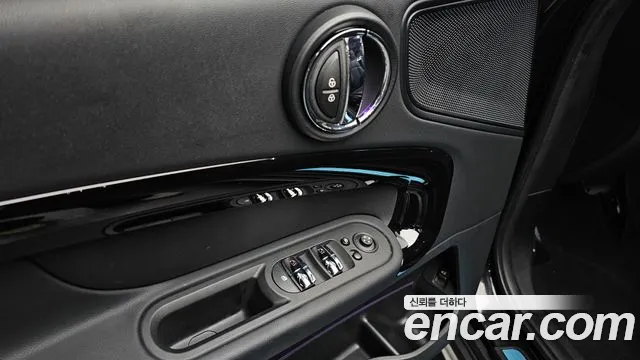 Mini Cooper Countryman 2024 thumb 10