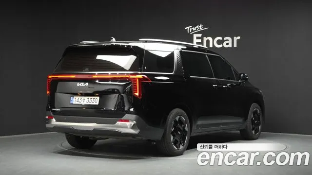 Kia Carnival 2024 thumb 2