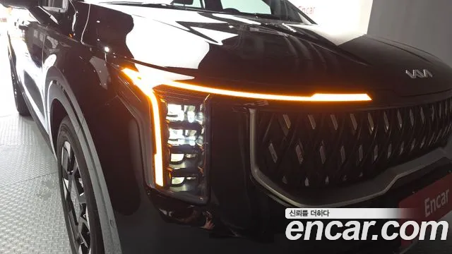 Kia Carnival 2024 thumb 9