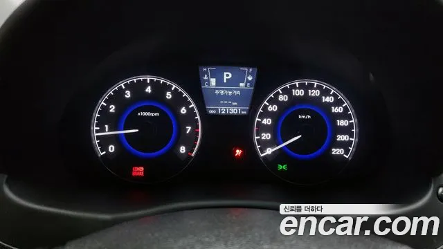 Hyundai Accent 2011 thumb 8