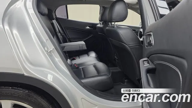 Mercedes-Benz A-Класс 2016 thumb 7