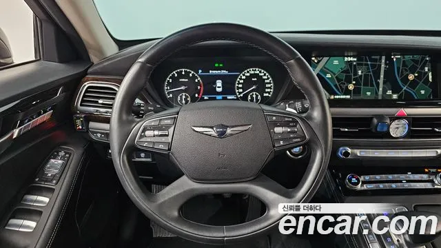 Genesis G90 2019 thumb 10