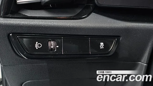 Kia EV 2022 thumb 2