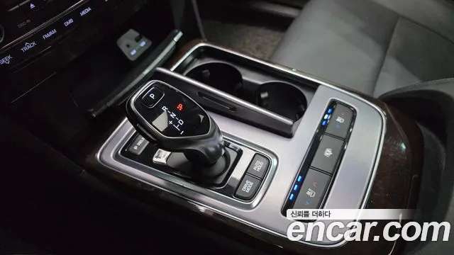 Hyundai Equus 2015 thumb 2