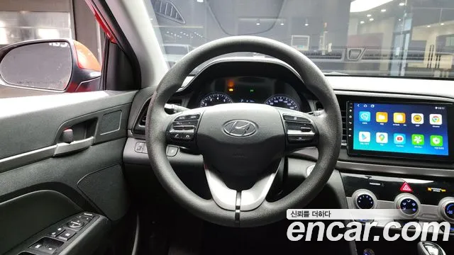 Hyundai Elantra 2018 thumb 7